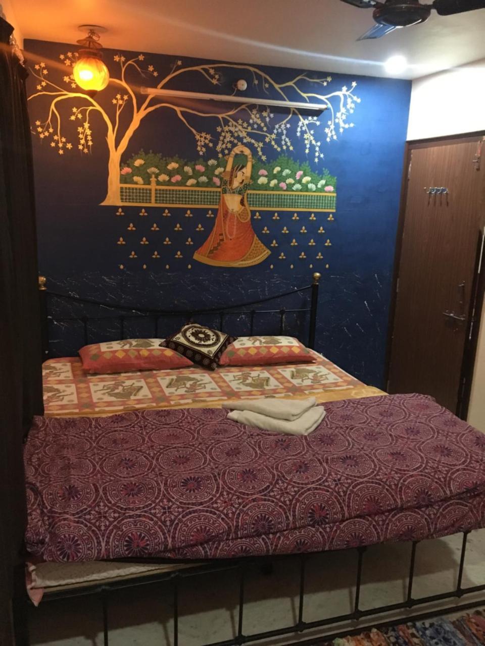 Black Pepper Home Stay Удайпур Екстериор снимка